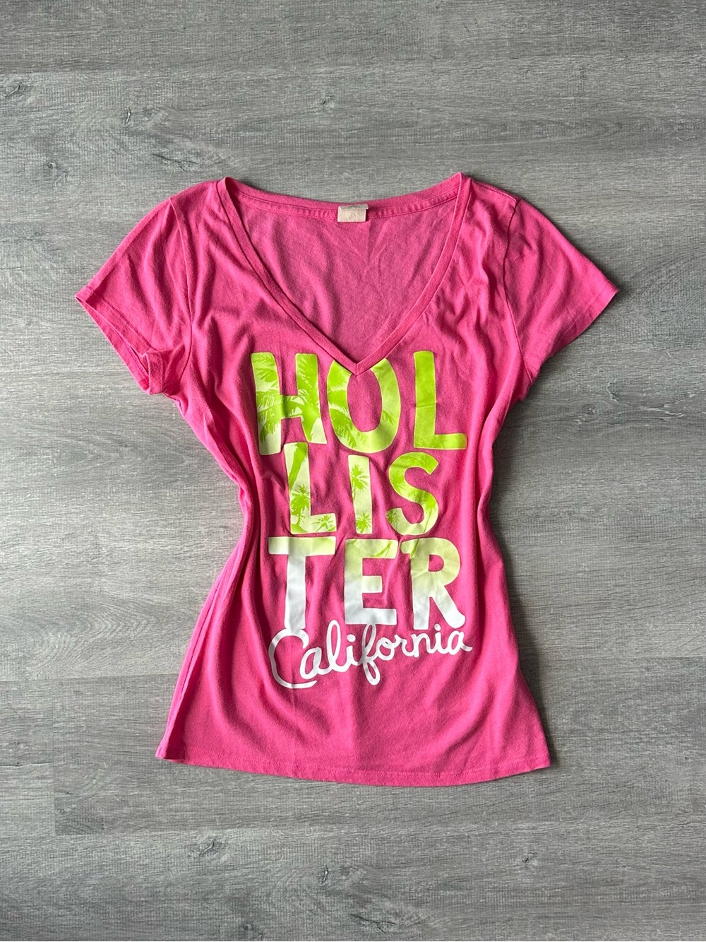 Y2K Hollister California Pink V-Neck Logo V-neck Baby Tee